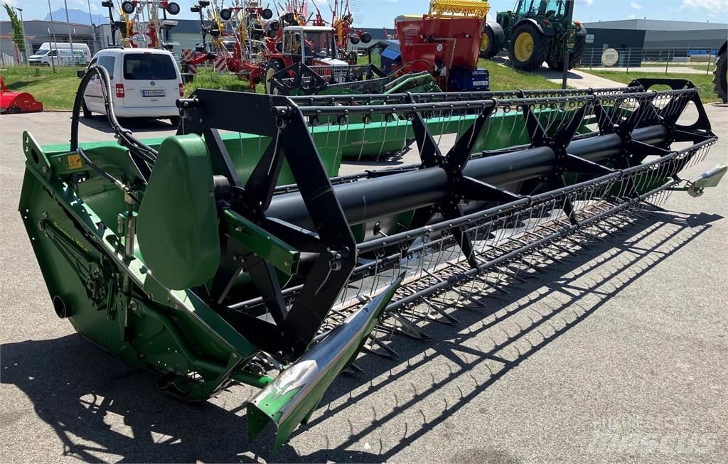 John Deere 620R Trösktillbehör