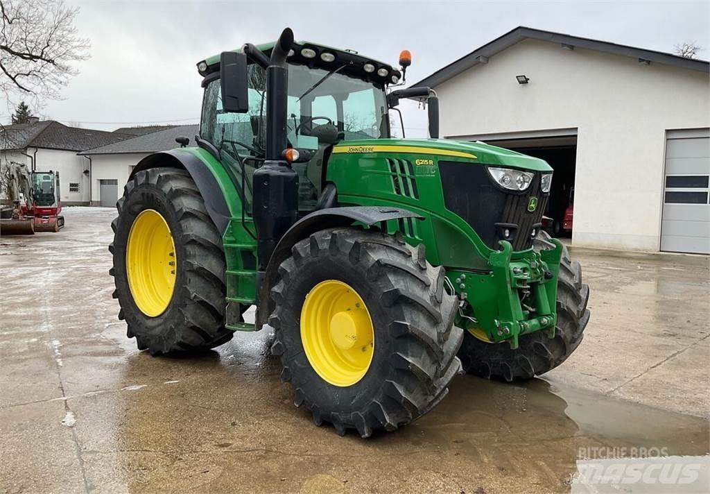 John Deere 6215R Traktorer