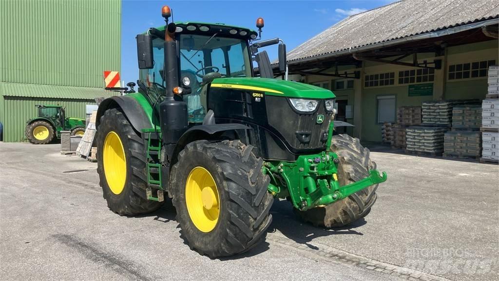 John Deere 6250R Traktorer
