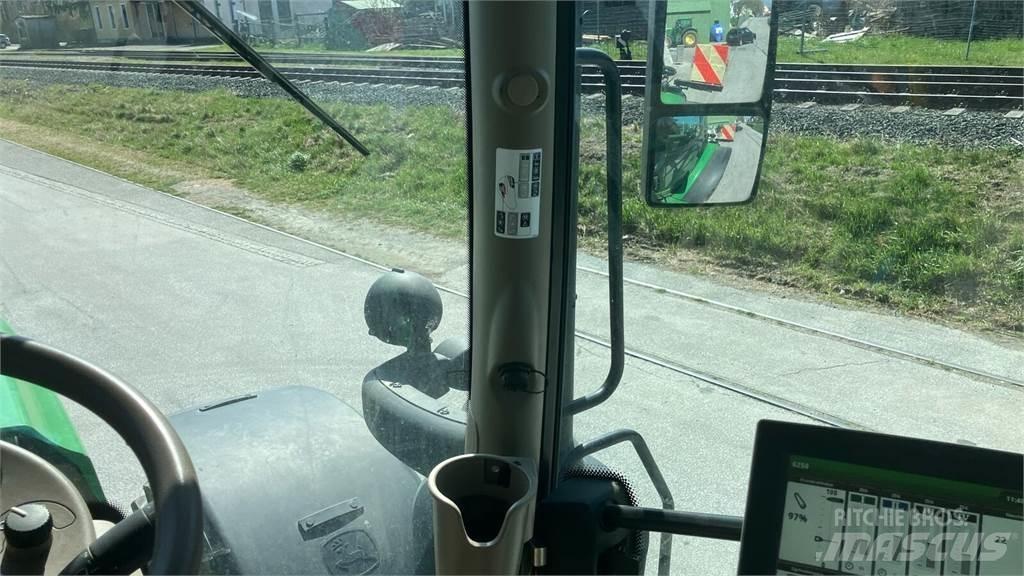 John Deere 6250R Traktorer