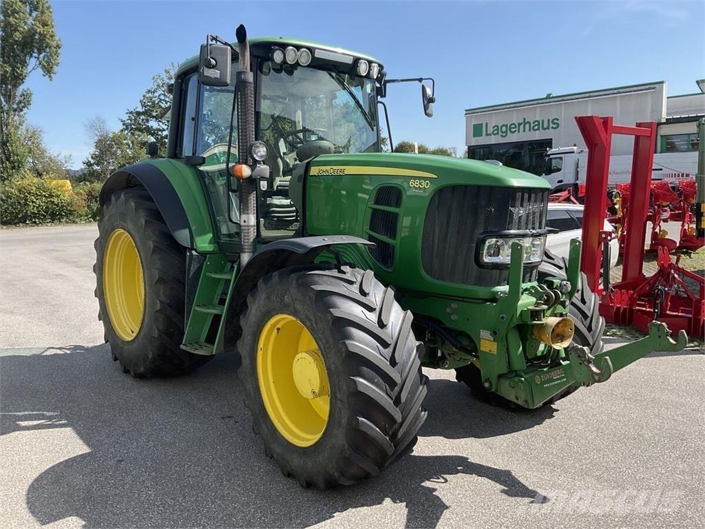 John Deere 6830 Traktorer