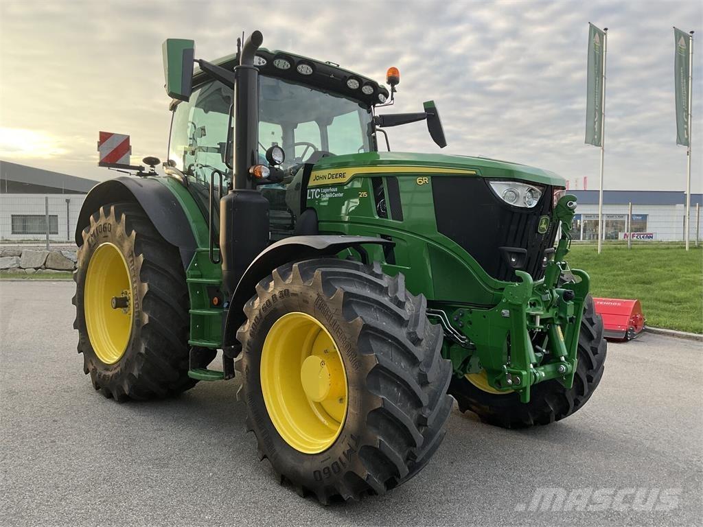 John Deere 6R 215 Traktorer