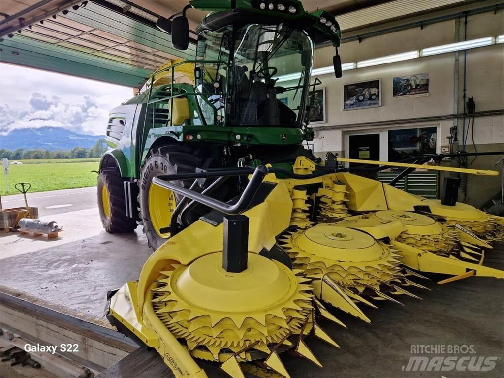 John Deere 8500 Fälthackar
