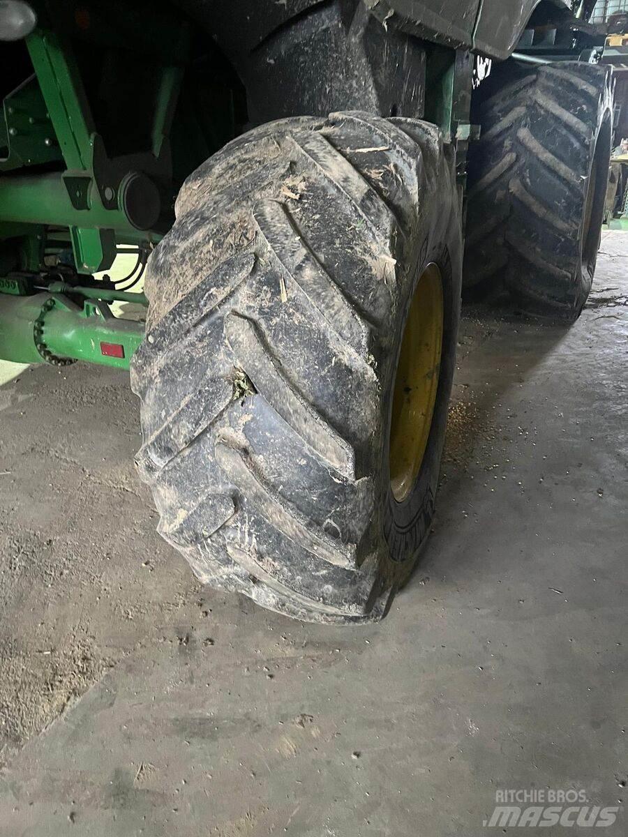 John Deere T670 Skördetröskor