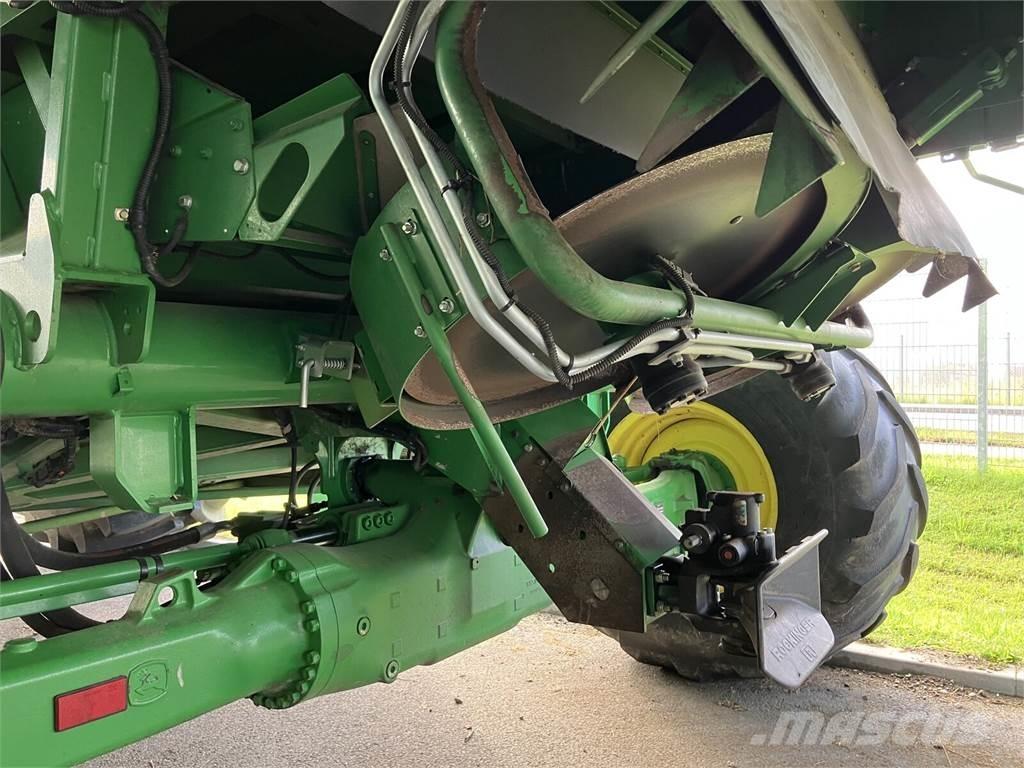 John Deere T670 Skördetröskor