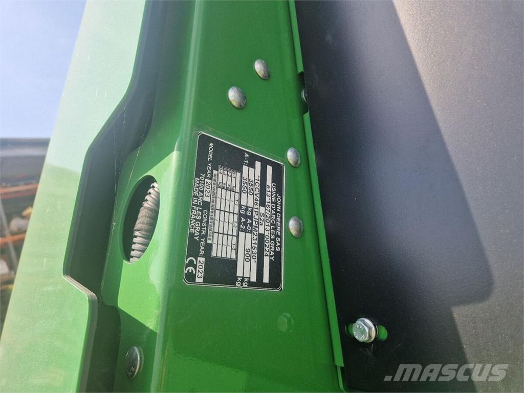 John Deere V461M Rundbalspressar
