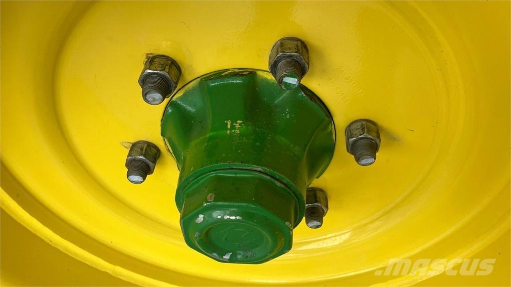 John Deere V461R Rundbalspressar