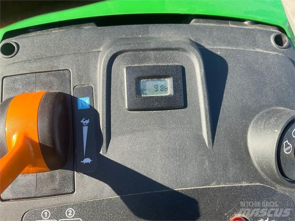 John Deere X167R Grönytemaskiner - Övriga
