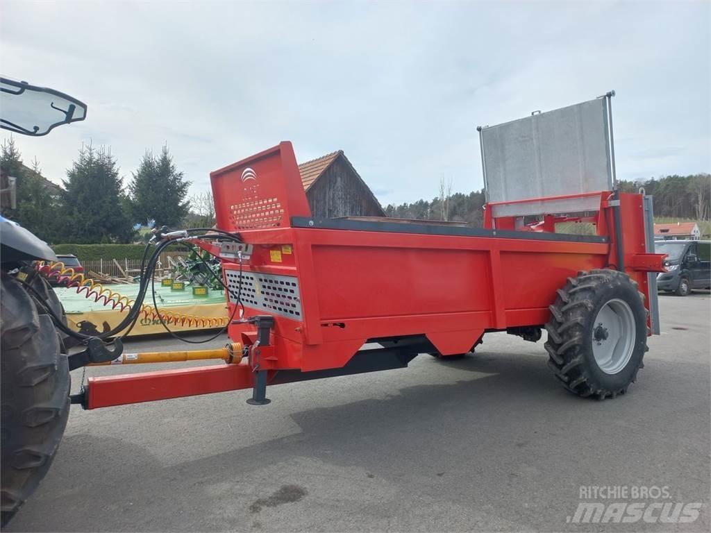  Jolmet N 250 Fast- och kletgödselspridare