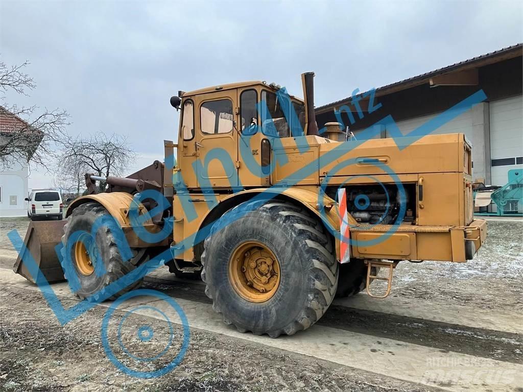 Kirovets K701 Traktorer