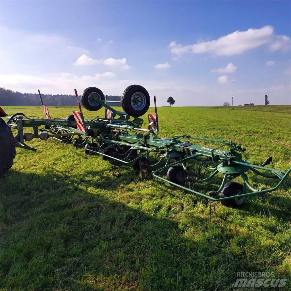 Krone KWT 10.50 8x7 Vändare och luftare