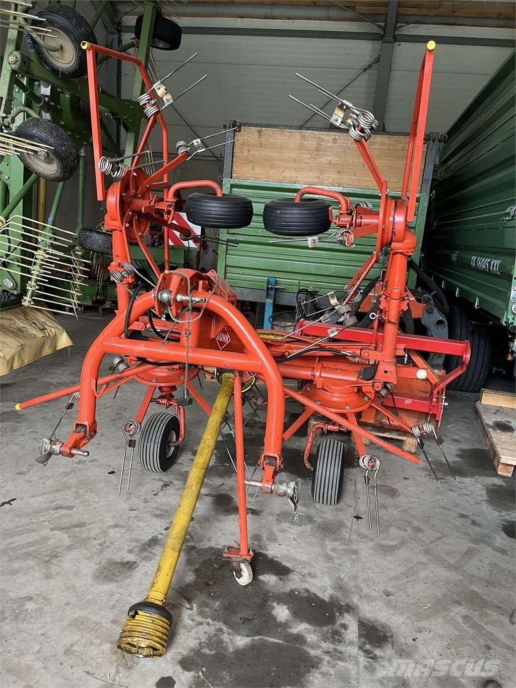 Kuhn GF 4201 MH Vändare och luftare