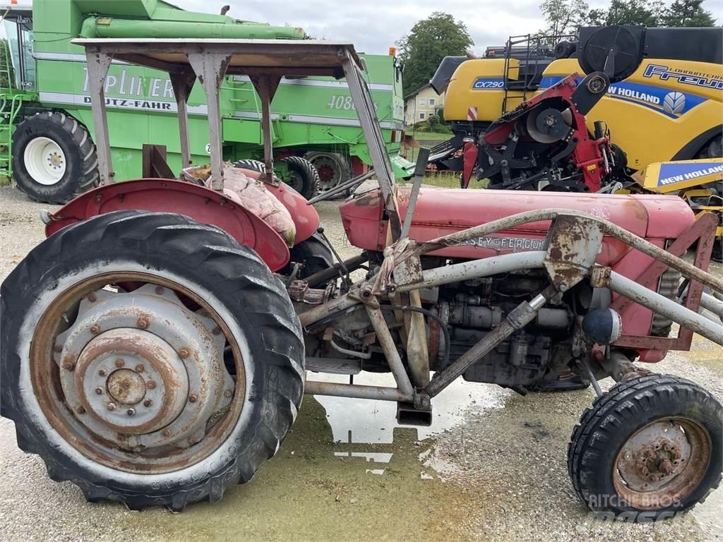 Massey Ferguson 65 Traktorer