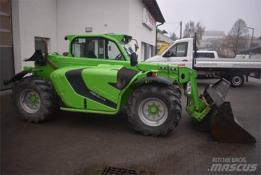 Merlo P28.8L Teleskoplastare