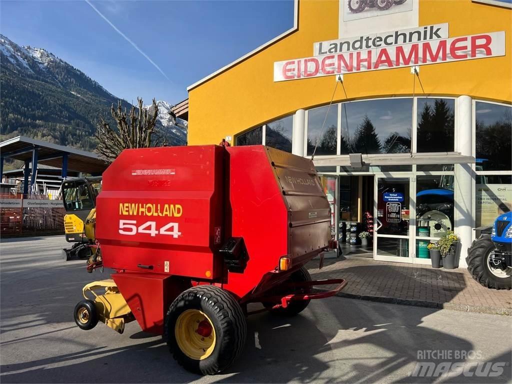 New Holland 544 Rundbalspressar