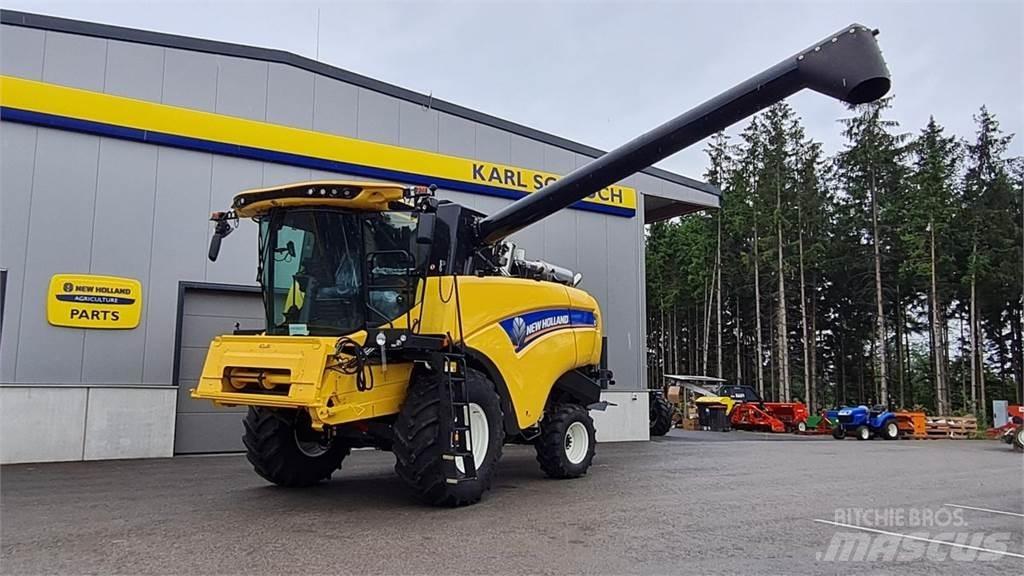 New Holland CX 5.80 Skördetröskor