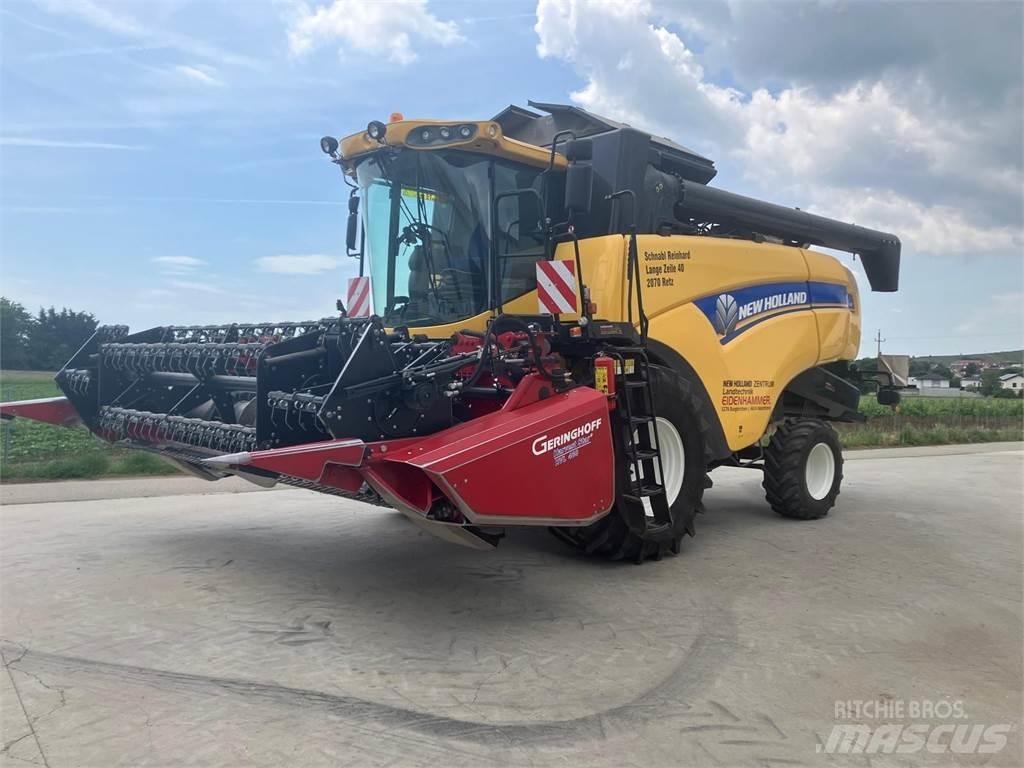 New Holland CX5080 Skördetröskor