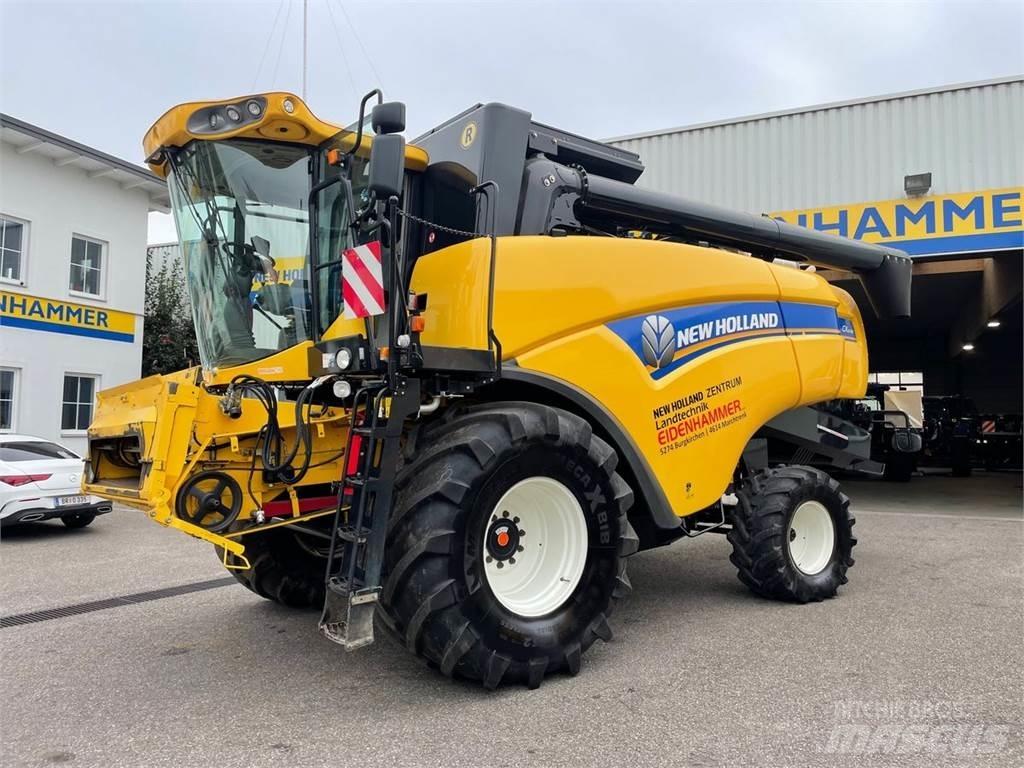 New Holland CX6080 Skördetröskor