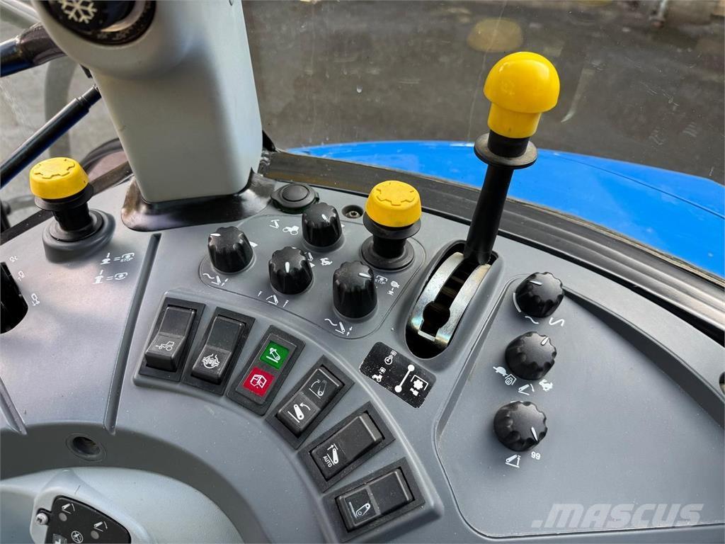 New Holland T4.115 Traktorer