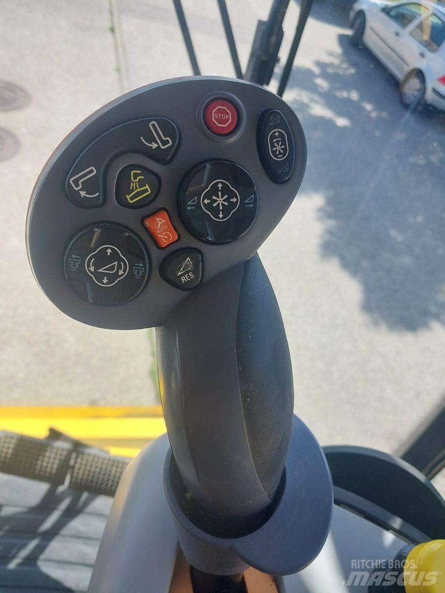 New Holland TC5070 Skördetröskor