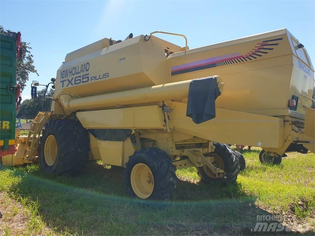 New Holland TX 65 Skördetröskor