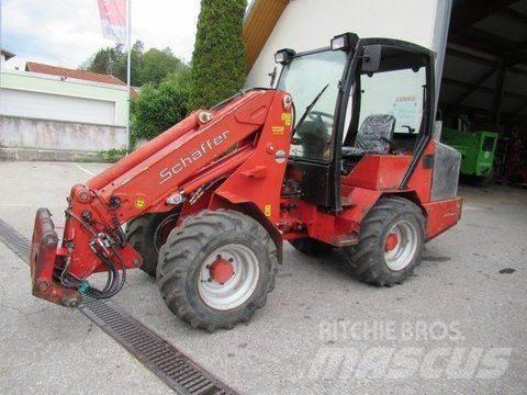 Schäffer 450T Frontlastare och grävare