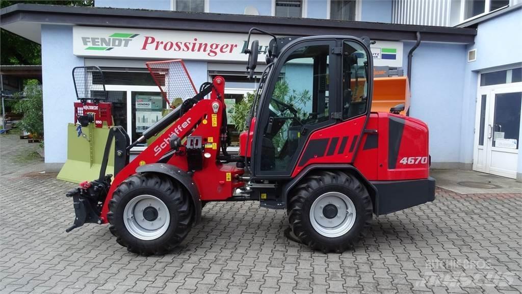 Schäffer 4670 Frontlastare och grävare