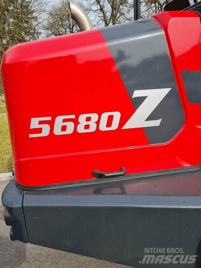 Schäffer 5680Z Frontlastare och grävare