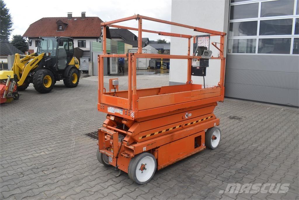 SkyJack SJ-III 3220 Bomliftar