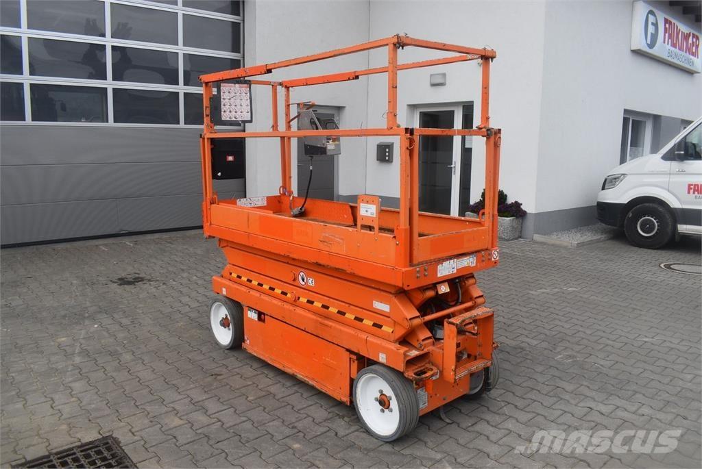 SkyJack SJ-III 3220 Bomliftar