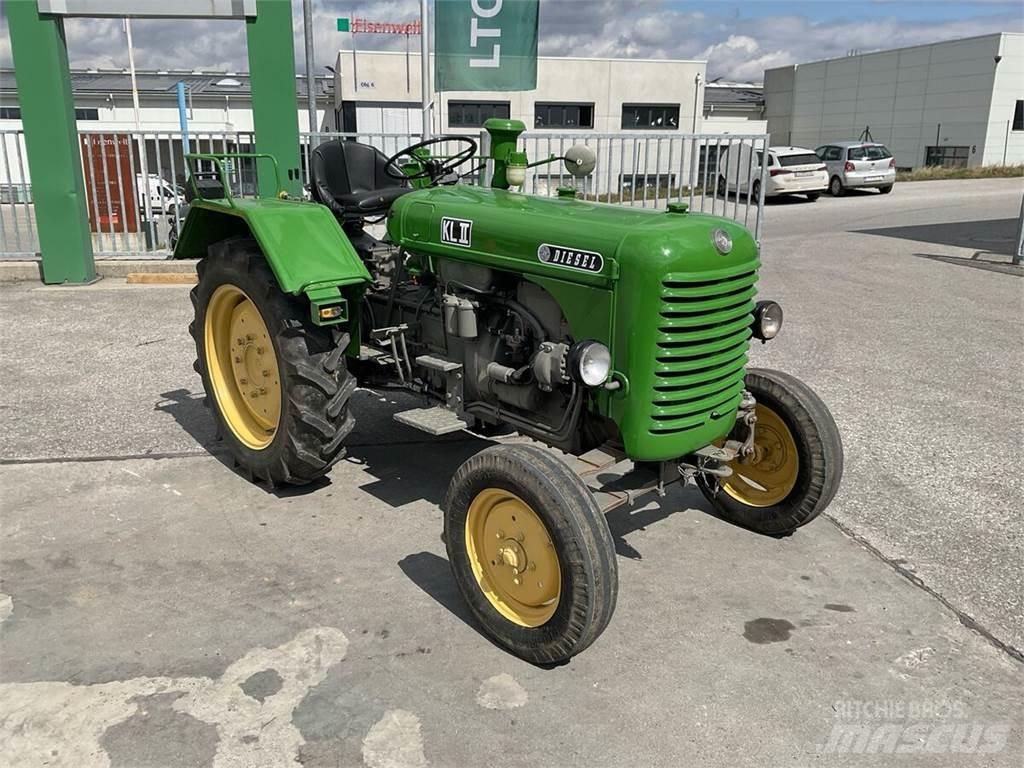 Steyr N180a Traktorer