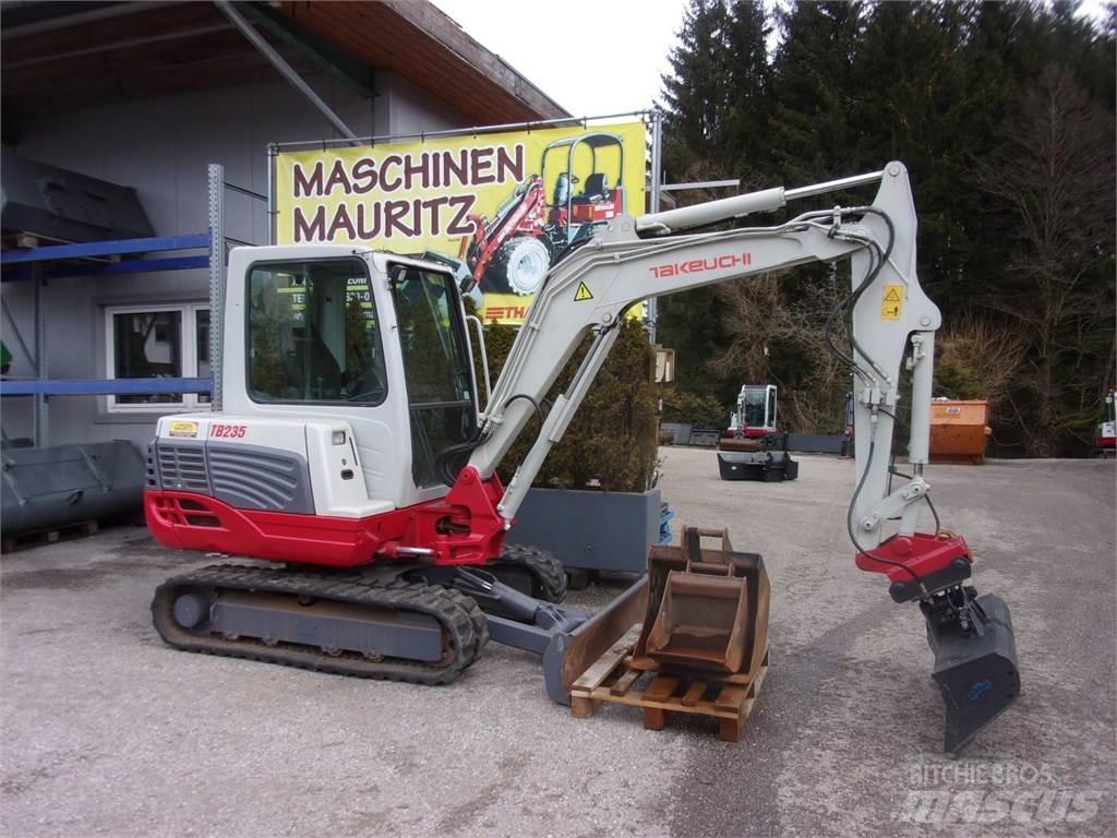 Takeuchi TB 235 Minigrävare < 7t