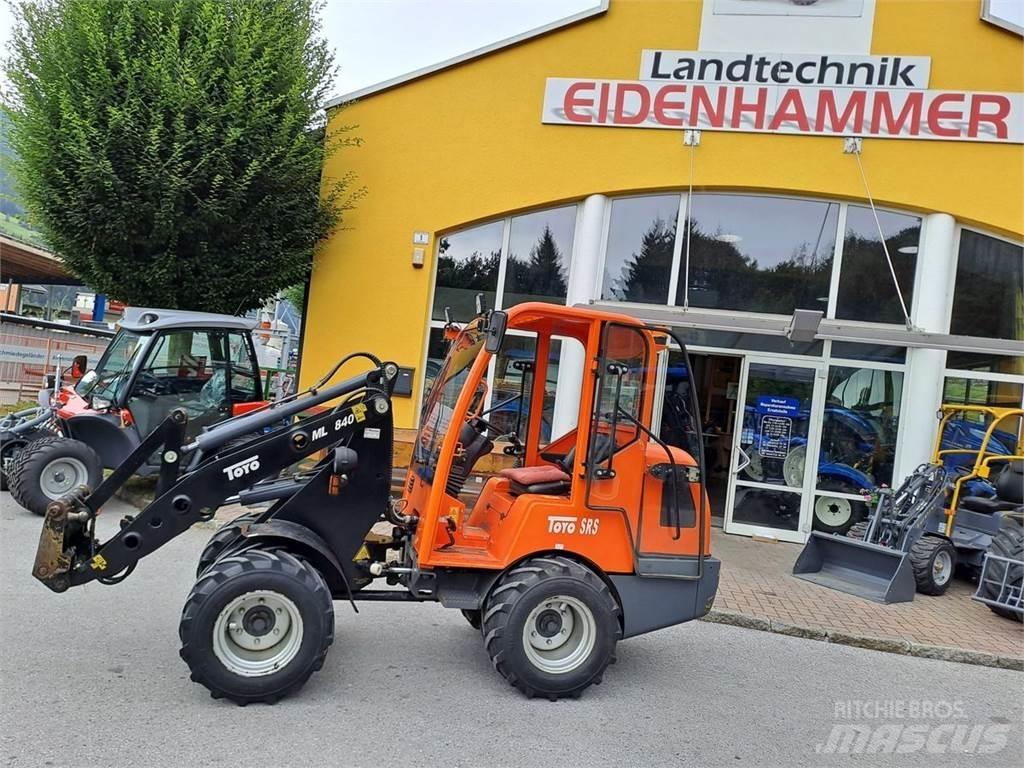 Toyo 840 Frontlastare och grävare