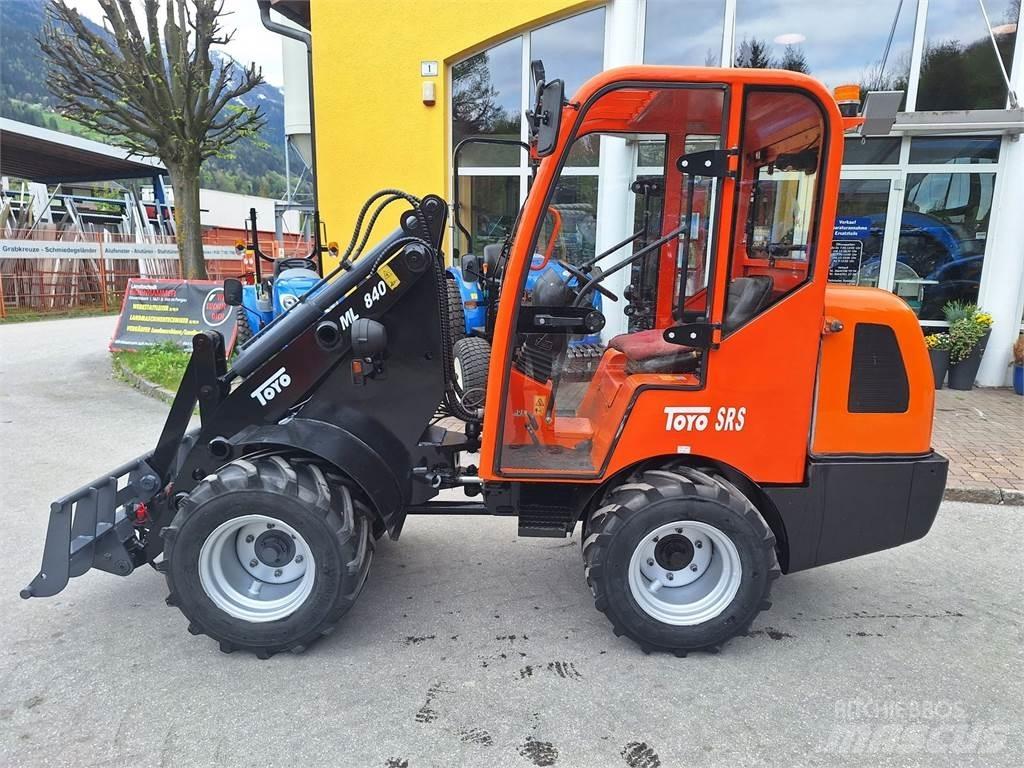 Toyo 840 Frontlastare och grävare