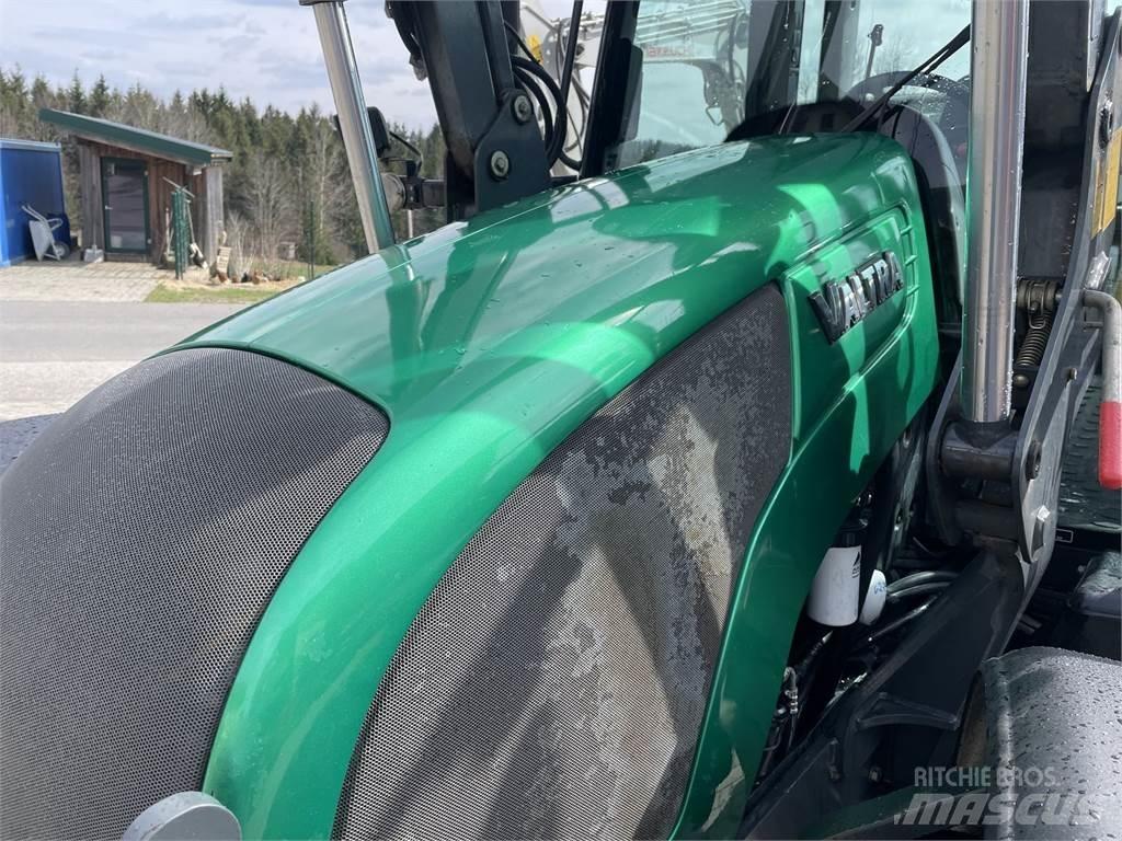 Valtra N 82 Hi-Tech Traktorer