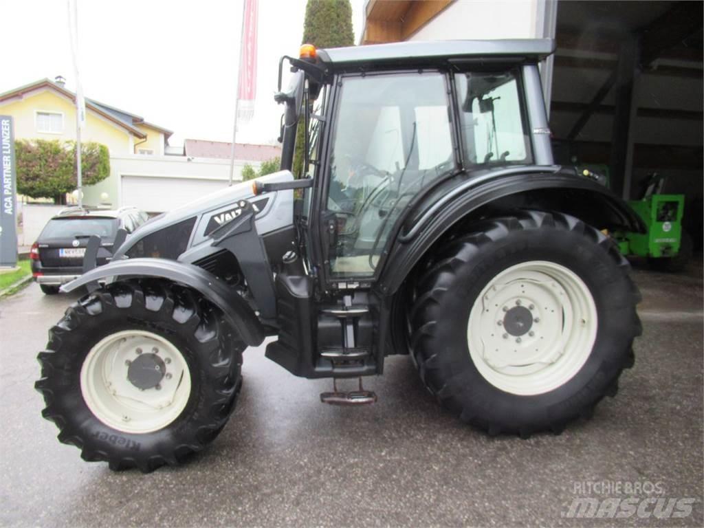 Valtra N 93 HiTech5 Traktorer