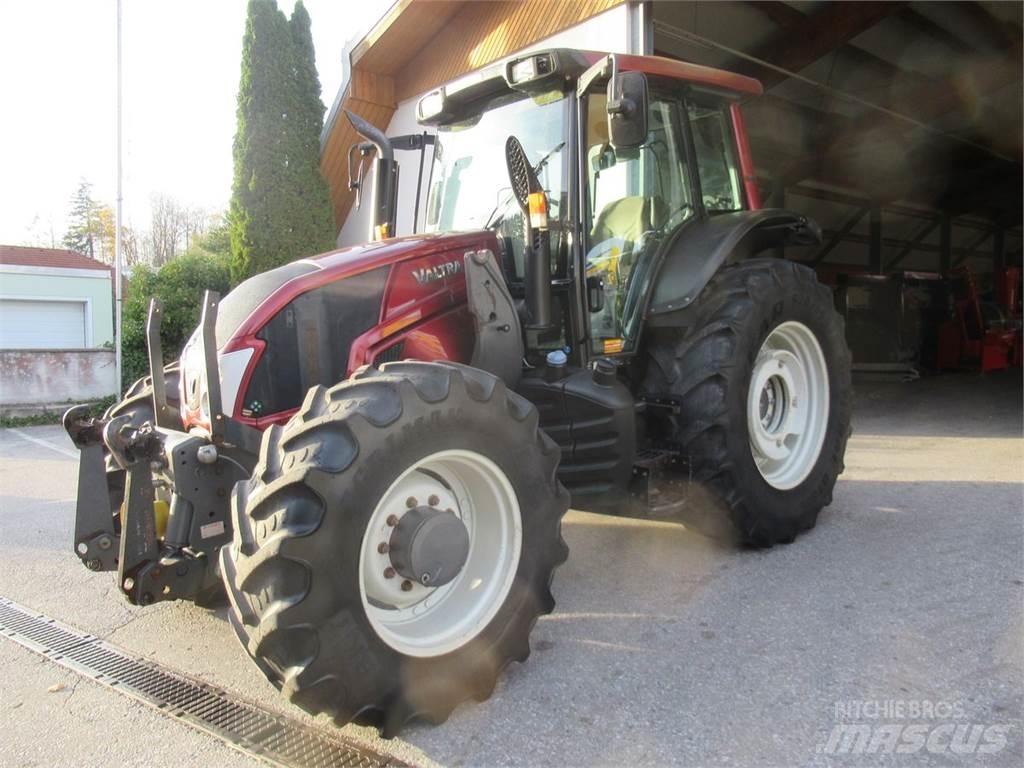 Valtra N163D Traktorer