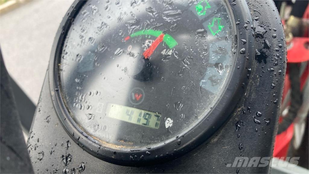 Weidemann 1160 Frontlastare och grävare