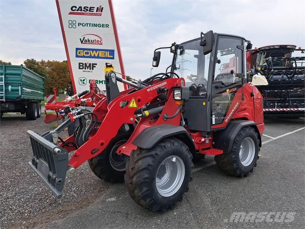 Weidemann 1390 Frontlastare och grävare