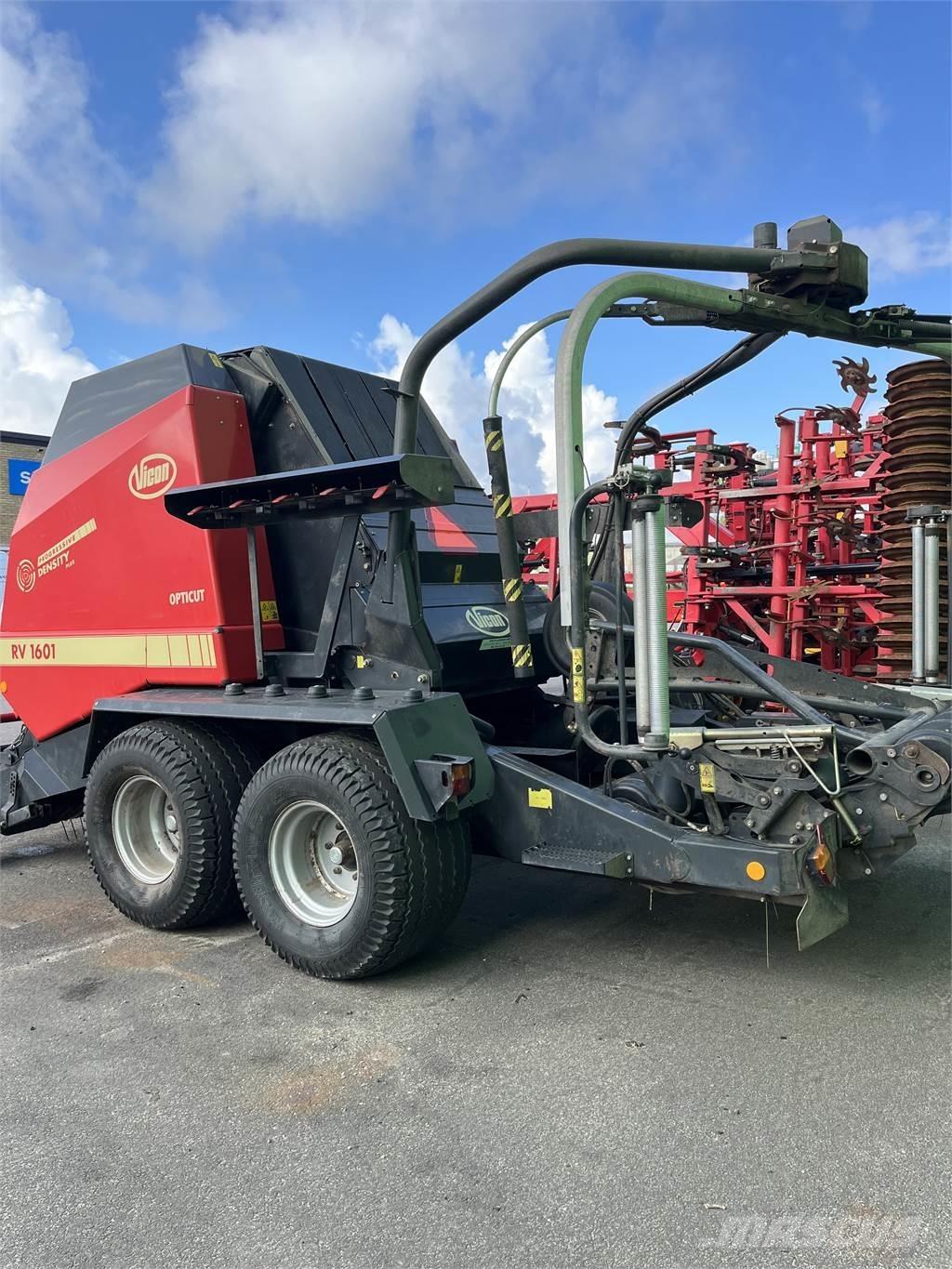 Vicon RV 1601 Rundbalspressar