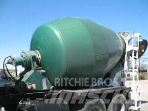 Mack RS686LS Övriga bilar