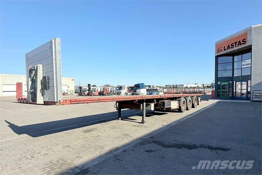 HRD 13.6 m Flaktrailer