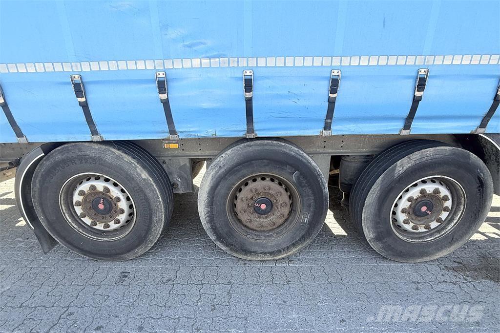 Kel-Berg 3 Aks Kapelltrailer
