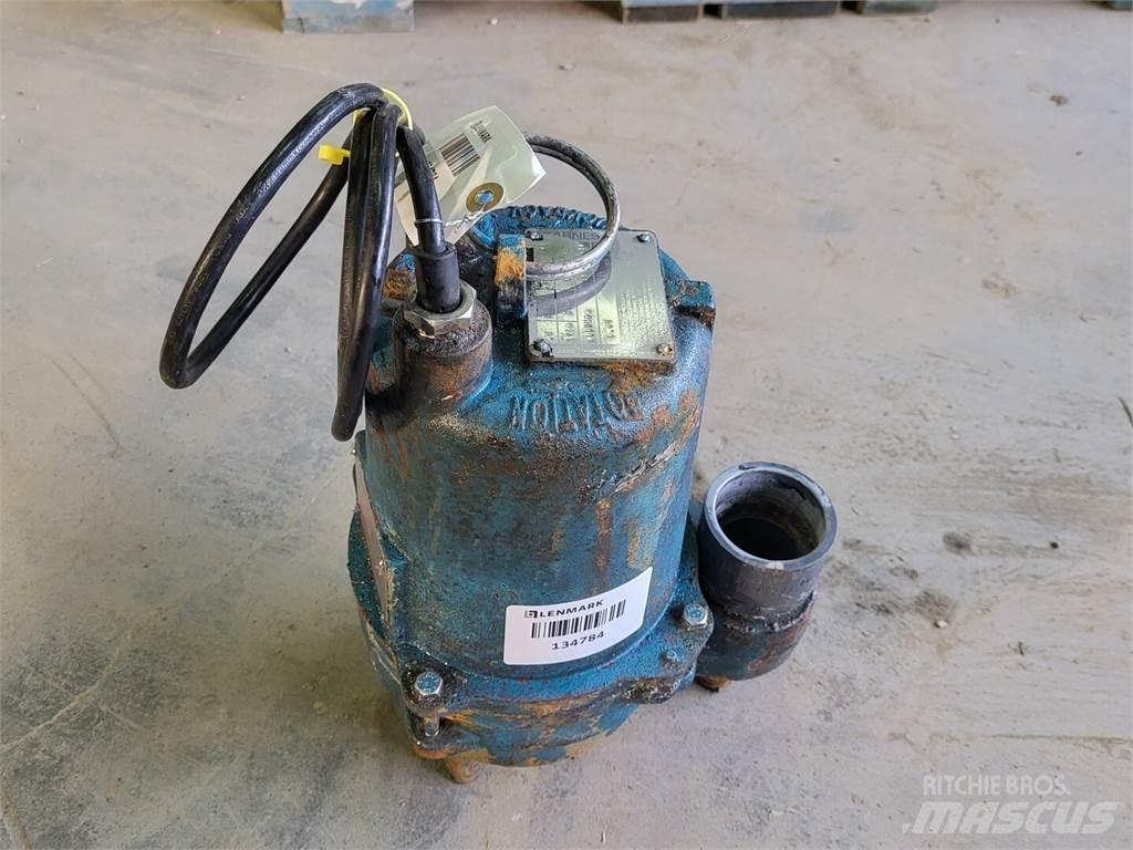  BARNES SE511 Vattenpumpar