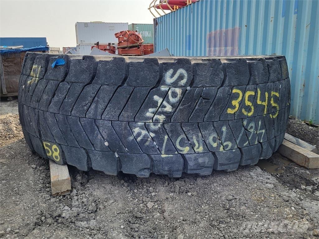 Bridgestone VREV Däck, hjul och fälgar