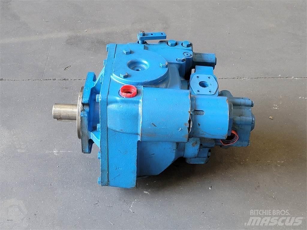 Eaton 5421-020 Vattenpumpar