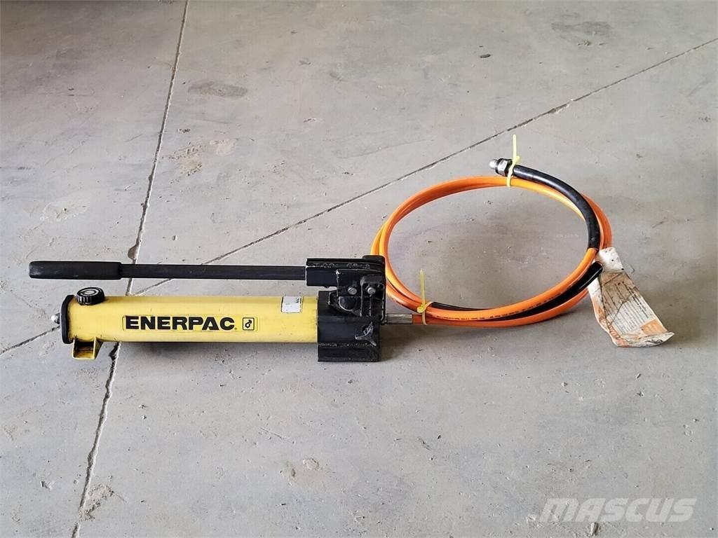  ENERPAC Vattenpumpar
