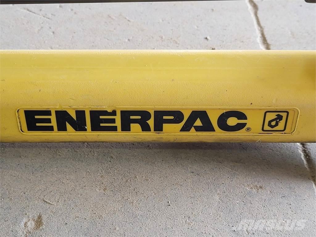  ENERPAC Vattenpumpar