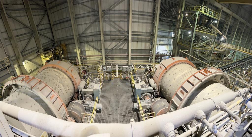  FFE MINERALS Trummor