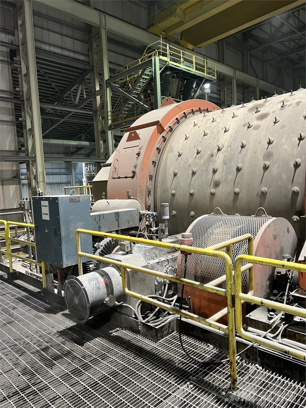  FFE MINERALS Trummor